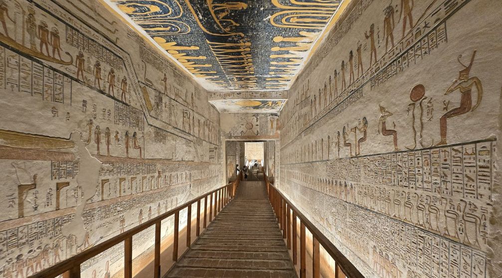 4 Days Luxor and Aswan Tour Package